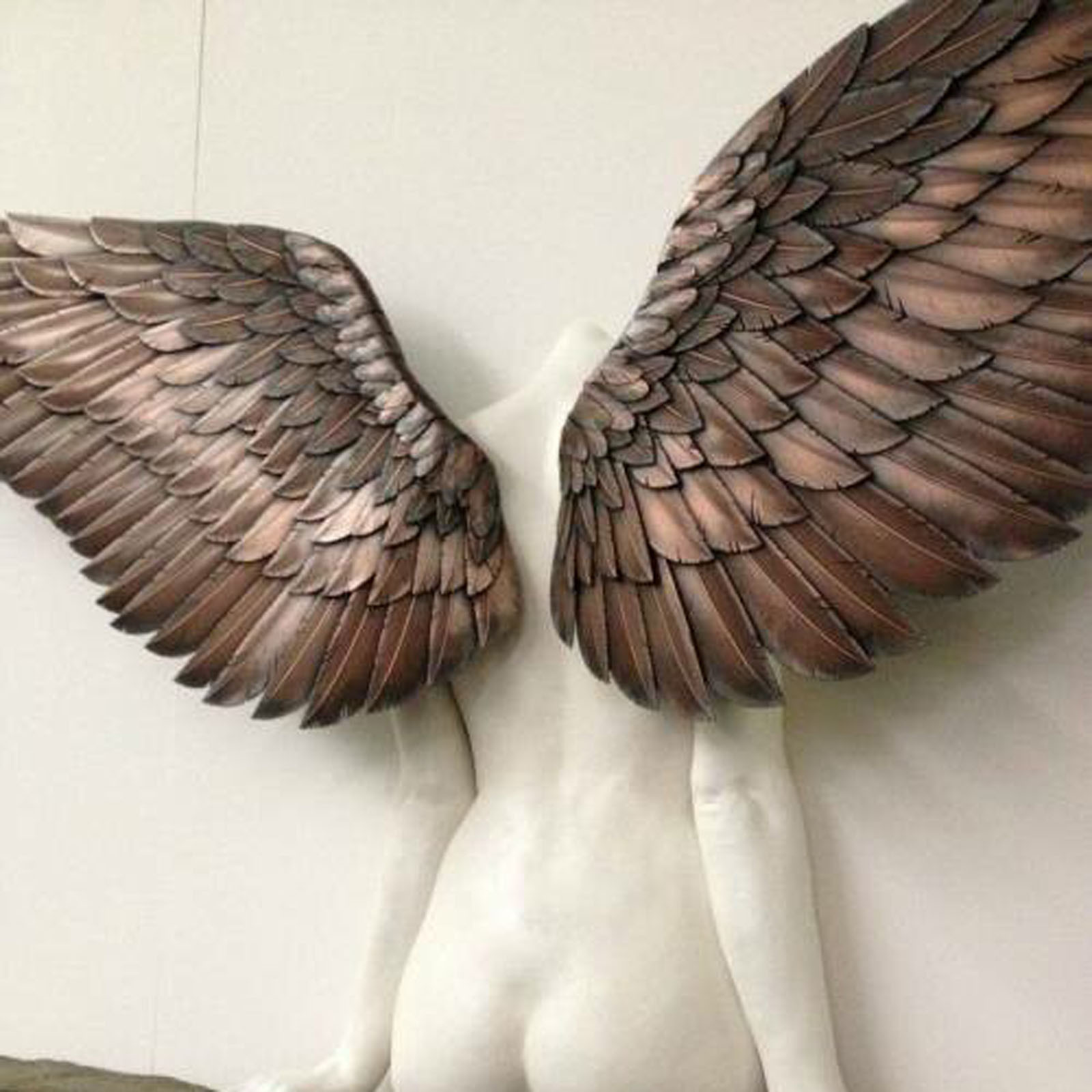 Escultura de arte de ángel